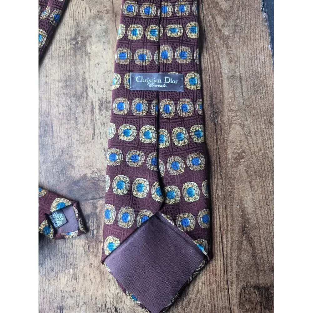 CHRISTIAN DIOR Canada Made Vintage‎ Deep Burgundy Blue Gold Design Men Silk Tie